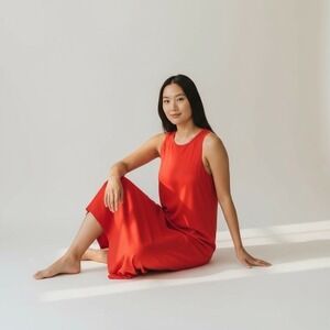 Elizabeth & James Red Sleeveless Midi Dress Size Medium NWOT